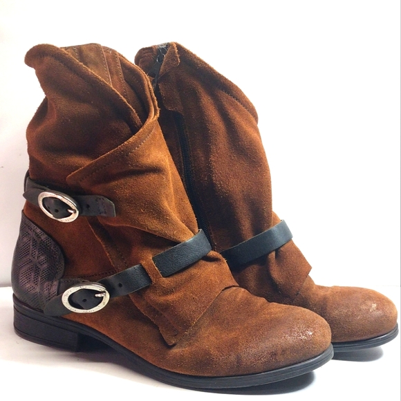 Mis Mooz Sydney Apocalypse Boots l Size 9.5 40 EU l Discontinued l Double Buckle - Picture 1 of 16